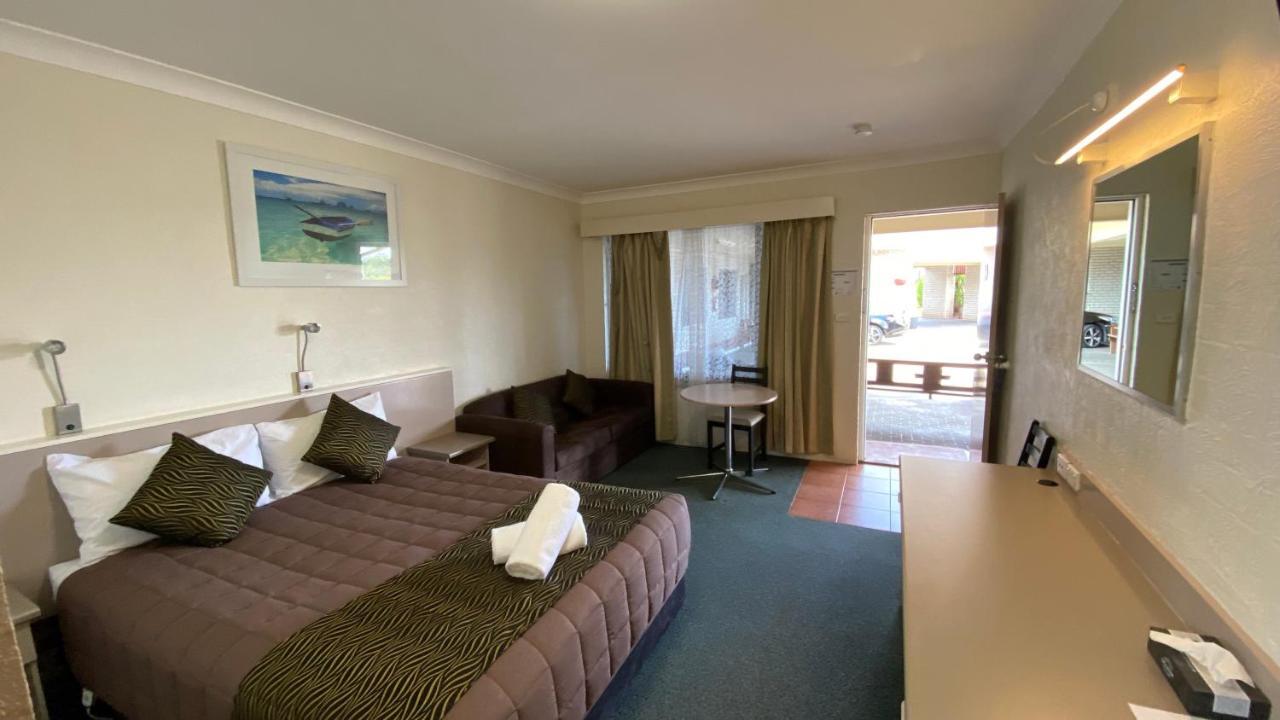 Sapphire City Motor Inn Inverell Exterior photo