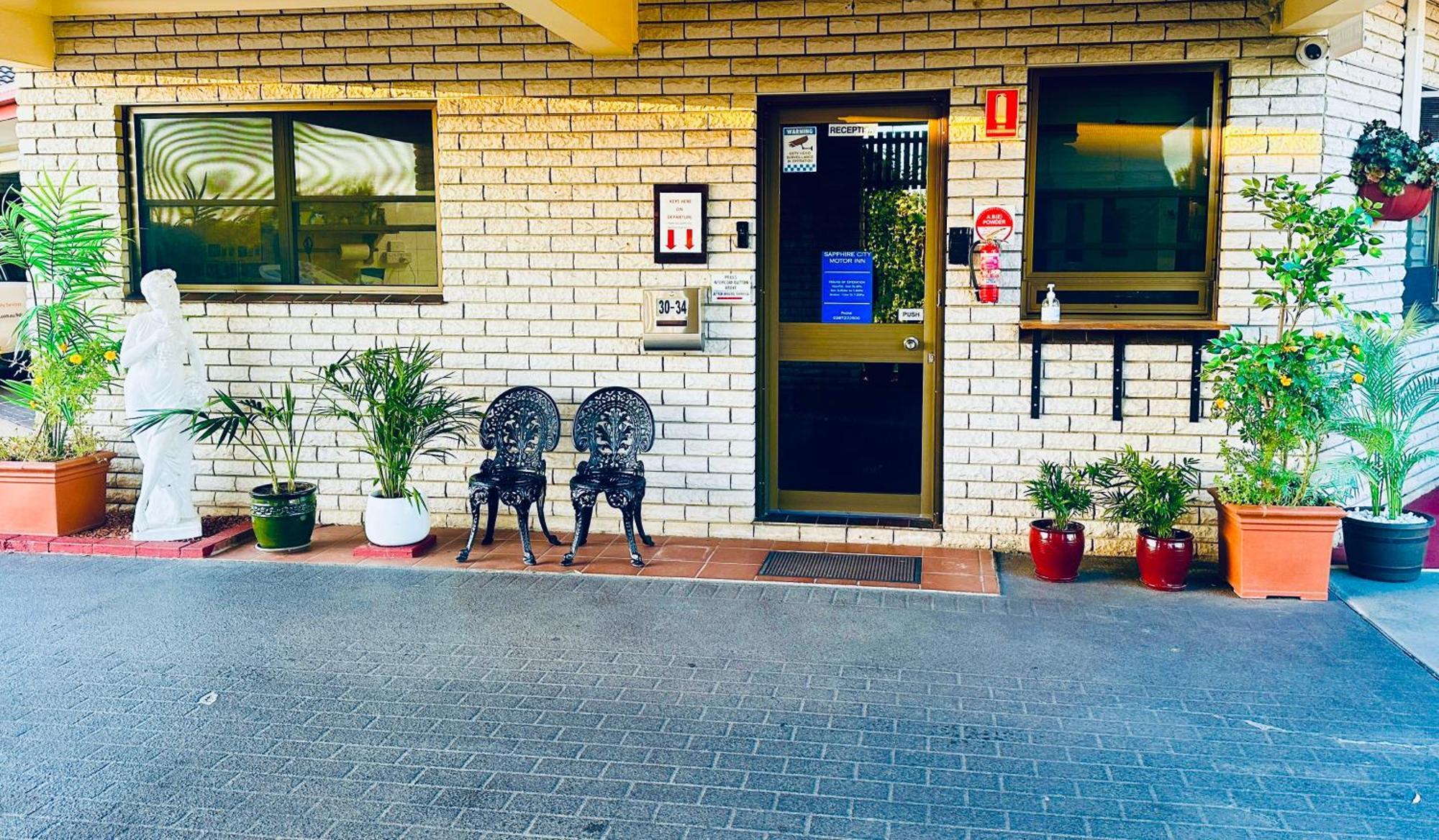 Sapphire City Motor Inn Inverell Exterior photo